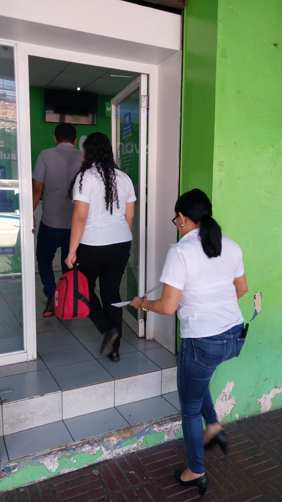 Descripción de la imagen 1