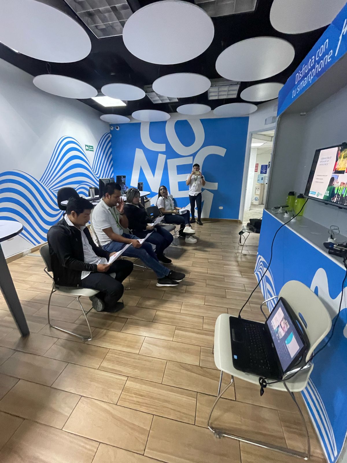 Descripción de la imagen 1