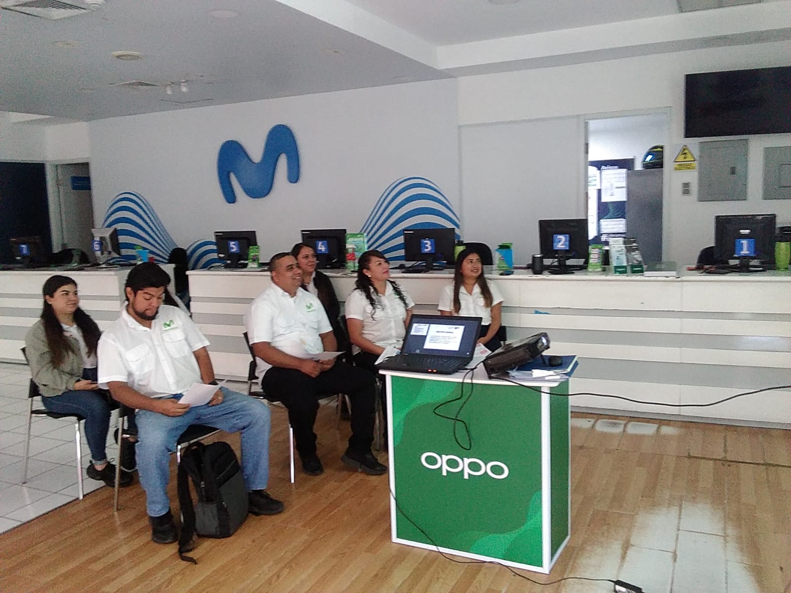 Descripción de la imagen 1